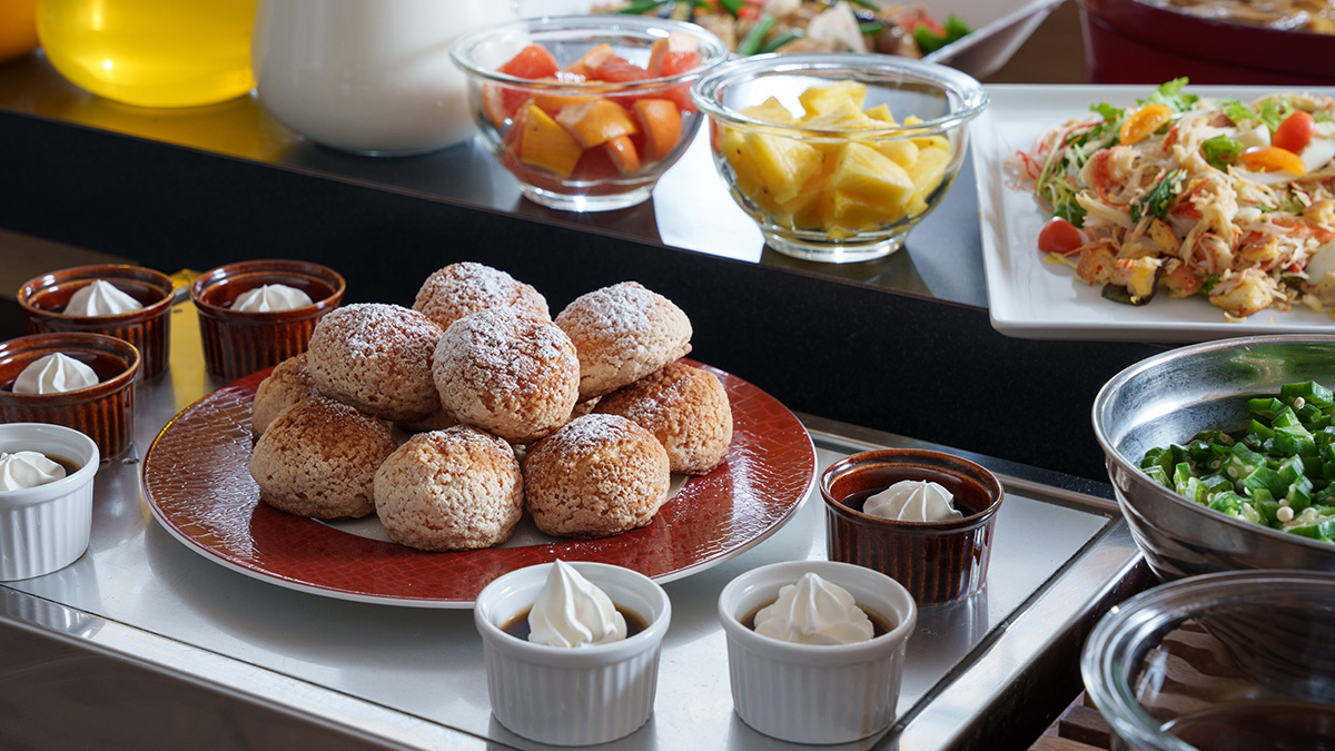 Homemade cream puffs and coffee jelly