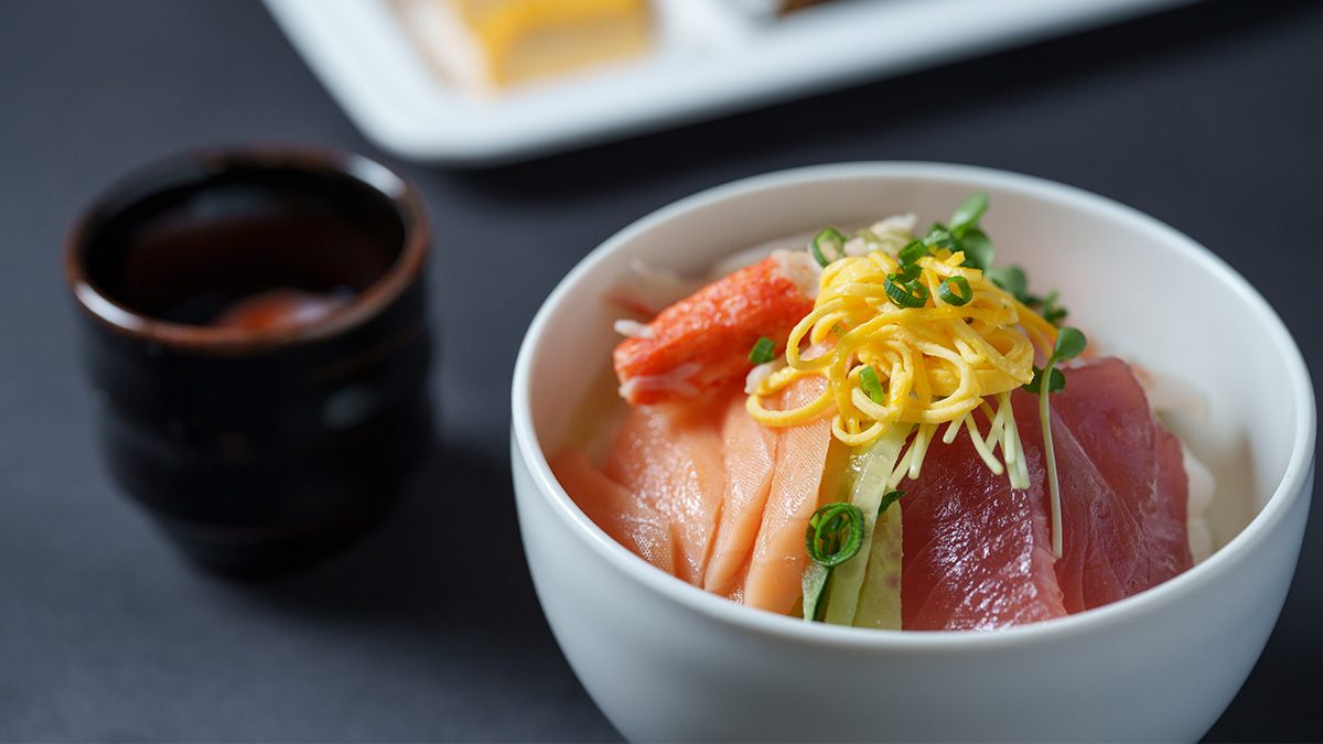 Personalized seafood bowl