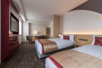 Deluxe Twin Room（Table・Chairs）