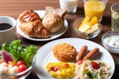 Close-up photo of Western buffet on a plate