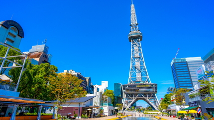 名古屋テレビ塔と久屋大通公園
