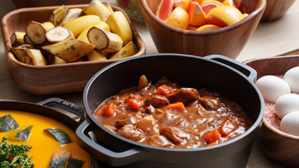 燉牛肉・香蕉・南瓜湯等