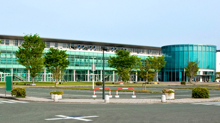 熊本产业展示场外观